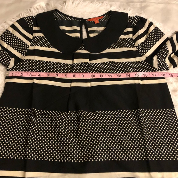 NWOT Modcloth Peter Pan Collar black and white Patterned Blouse size small - Picture 11 of 13